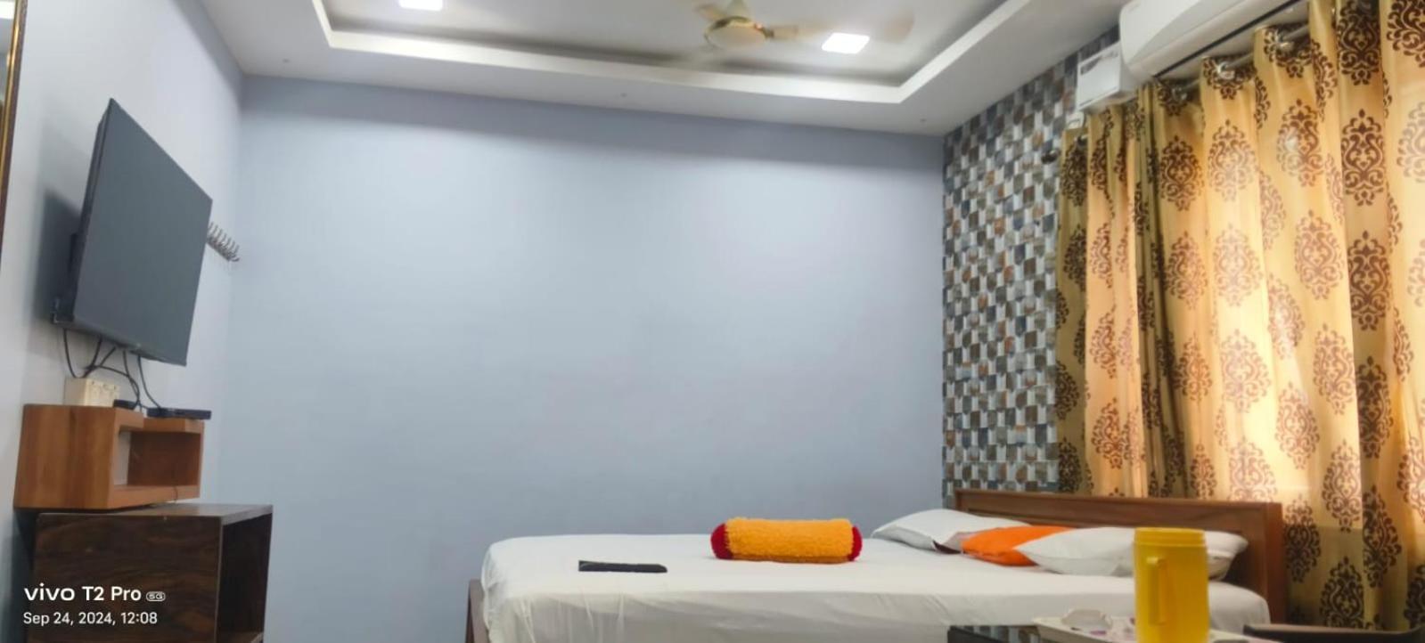 Mercy Inn Chennai Ngoại thất bức ảnh